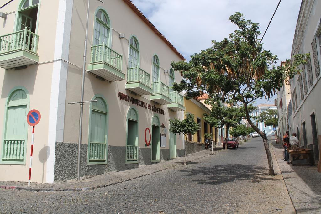 Djarfogo House Apartment Sao Filipe Exterior photo